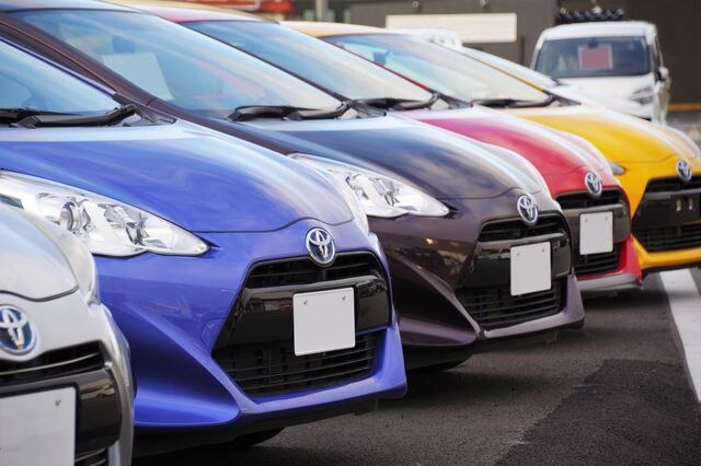 オリックスレンタカー 燃費も考えるならハイブリッド車で